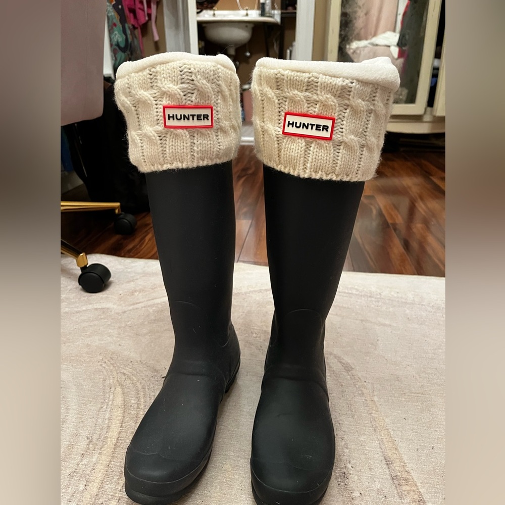 Navy Blue Matte Hunter Boots with Socks